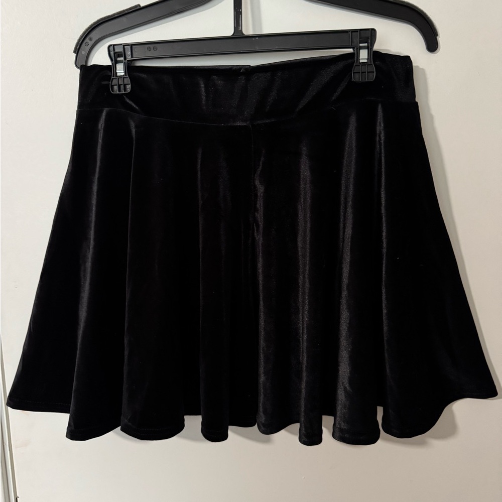 Elegant Black Velvet Skirt